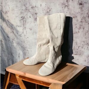 Sundance Catalog Lia Forato Dixie knee high suede boots; size 39